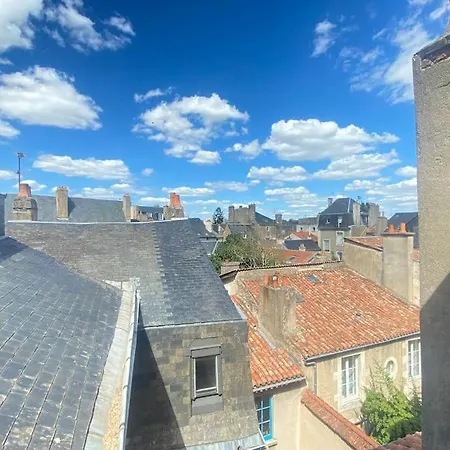 Appartement Le Cathedrale,t3 En Plein Centre De Poitiers